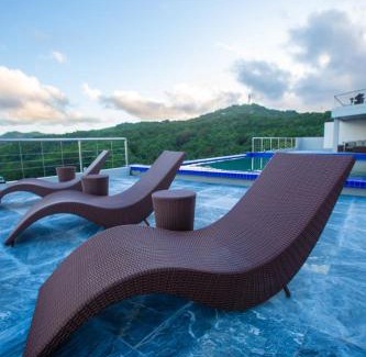 Romblon Island Hotel | Discover Horizon Hotel Romblon: Family-Friendly Getaway