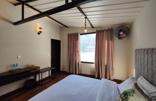 Hunza Hotel | Experience Horizon Resort at Attabad Lake, Hunza