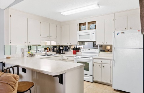 West Panama City Beach Condo | Oceanfront Horizon South Resort: Rated 9/10 with Pool