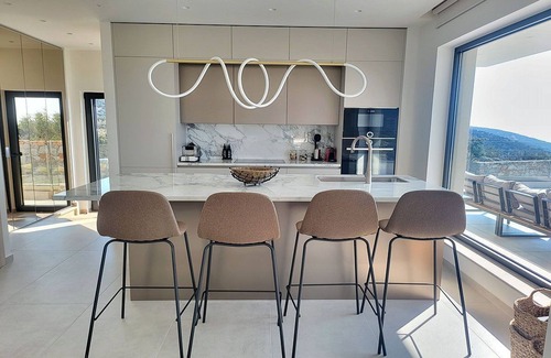 Agios Nikolaos Villa | Experience Horizon View Villa with Scenic Poolside Bliss