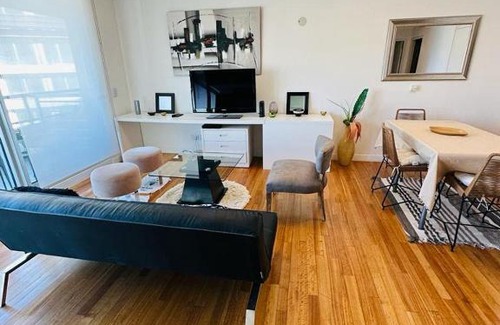 Vicente Lopez Apartment | Relax at Horizons: Family-Friendly Stay with Pool Access