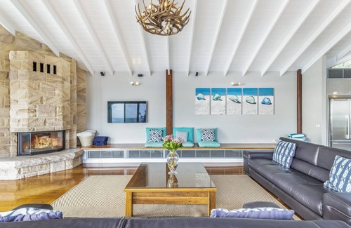 Hyams Beach House | Oceanfront Retreat at Horizons: Pool & Ocean Views Await