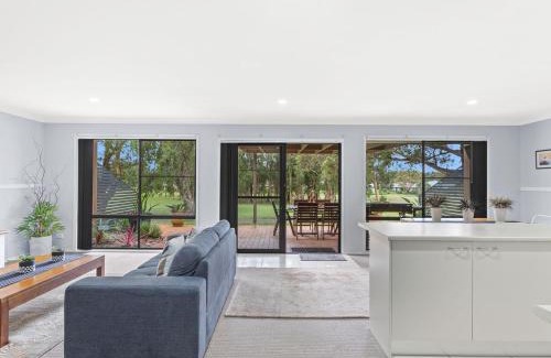 Salamander Bay Villa | Relaxing Horizons Getaway with Family-Friendly Amenities