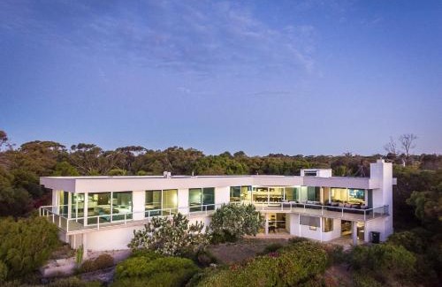 Margaret River House | Horizons House - Peaceful Retreat with Ocean and Bush Views