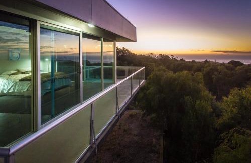 Margaret River House | Horizons House - Peaceful Retreat with Ocean and Bush Views