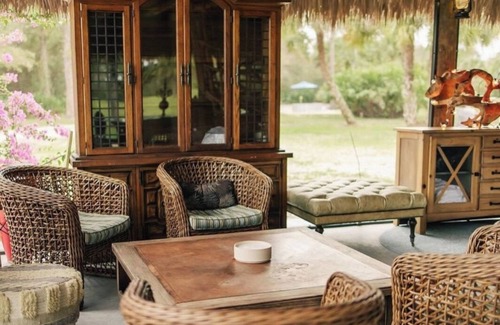 Clewiston House | HORIZONS Sugar Valley Agritourism Forest View