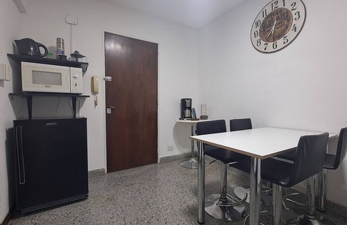 Centro House | Hornera Rodi: Ideal Location with Pool & Parking Options