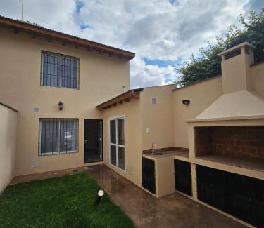 Vistalba Apartment | Family-Friendly HORNEROS Duplex in Lujan de Cuyo, Mendoza