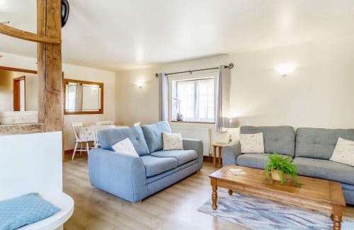 Little Glemham House | Horseshoe Hotel: Family-Friendly Stay with Pool & Pets Welcome