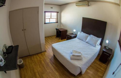 Kimberley Hotel | Convenient Stay at Horseshoe Inn & Conference Center