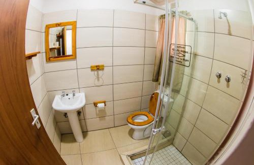 Kimberley Hotel | Convenient Stay at Horseshoe Inn & Conference Center