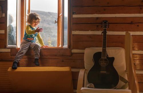 Mala Upa Ski Chalet | Pet-Friendly Horská chata Mamut with Hot Tub & Breakfast