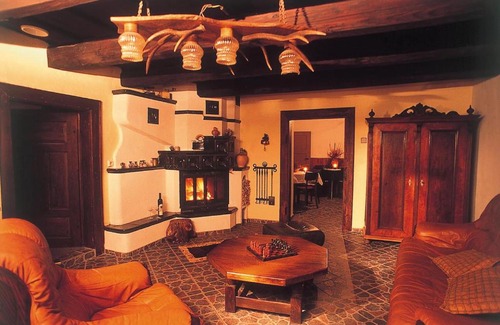 Dobsina Ski Chalet | Escape to Horská chata Stará Horáreň with Spa & Hot Tub