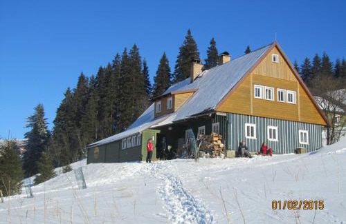 Mala Upa Ski Chalet | Pet-Friendly Escape at Horská Chata U Básníka - Rated 9.6