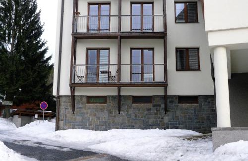 Velke Karlovice Apartment | Inviting Horský apartmán Razula - Pet Friendly Retreat