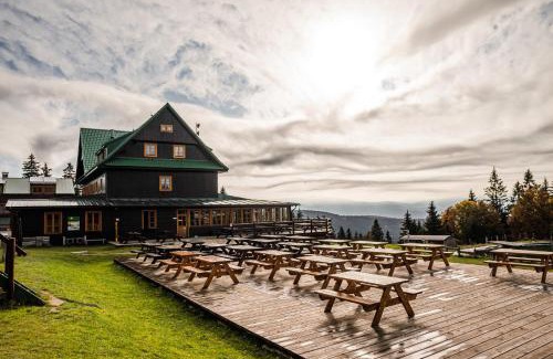 Stare Mesto Hotel | Experience Horský hotel Paprsek: Family-Friendly Getaway