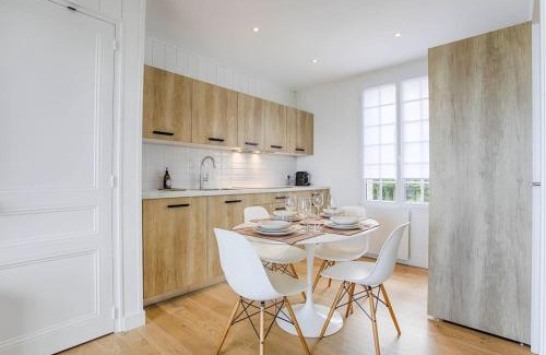 Benerville-sur-Mer Apartment | Hortense - Oceanfront Retreat with 9/10 Guest Rating