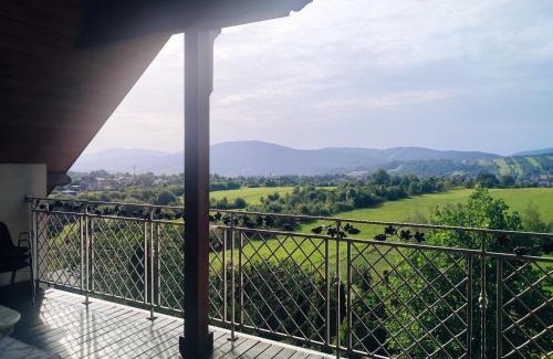 Myslenice Apartment | Discover Hortensjowe Wzgórze: 10/10 Rated Family Retreat