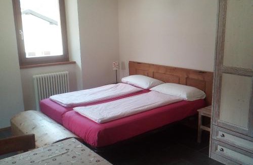 Piuro Apartment | Discover Hortus Conclus: Guest Rated 9/10 for Comfort