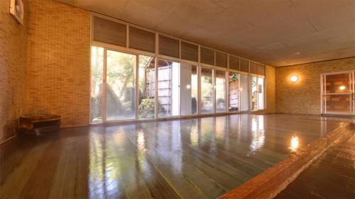 Hosenji Onsen Hotel | Relaxing Stay at Hosenji Kanko Hotel Yumotoya with Hot Tub