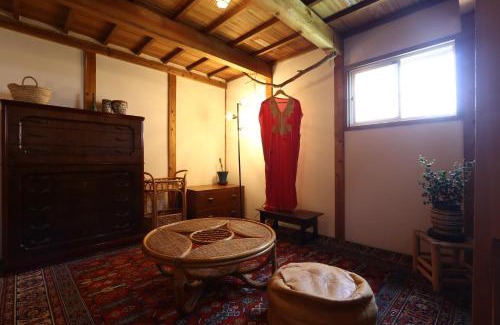 Shodoshima House | Oceanfront Retreat at 星ノソラ with Breakfast Included