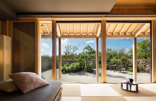 Taketomi-jima Taketomi-cho Cabin | Discover HOSHINOYA Taketomi Island: 5-Star Oceanfront Escape