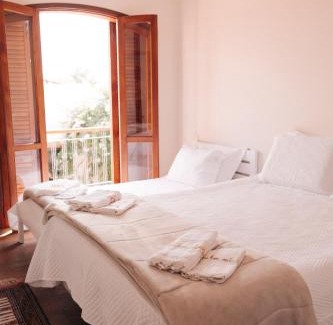 Espirito Santo Do Pinhal House | Cozy Stay with Pool & Oceanfront Views - Guest Rated 9.9