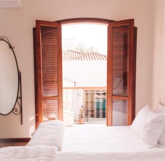 Espirito Santo Do Pinhal House | Cozy Stay with Pool & Oceanfront Views - Guest Rated 9.9