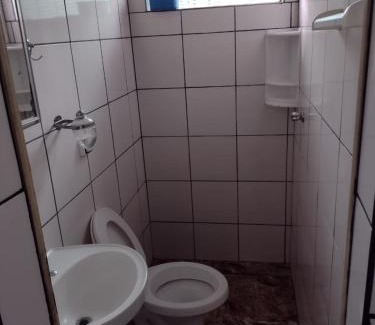 Londrina House | Comfortable Stay at Hospedagem A Vale Verde - 7/10 Rated