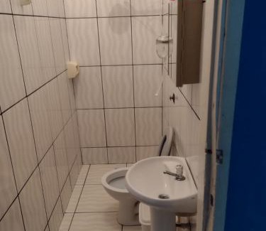 Londrina House | Comfortable Stay at Hospedagem A Vale Verde - 7/10 Rated