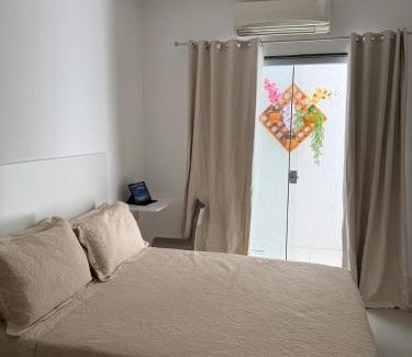 Pe Pequeno House | Family-Friendly Hospedagem Caminho das Praias, Rated 9.8/10