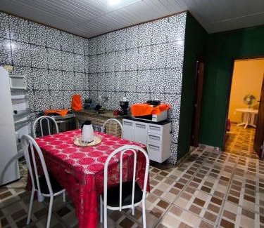 Lumiar House | Cozy Canto dos Pássaros: Pet and Child-Friendly Stay