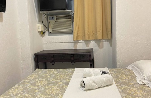 Centro House | Affordable Stay at Hospedagem Ledo with Spa & Breakfast