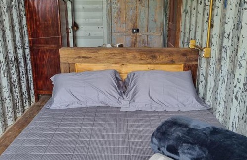 Botucatu Cabin | Pet-Friendly Getaway at Hospedagem Pé de Serra, Rated 9/10