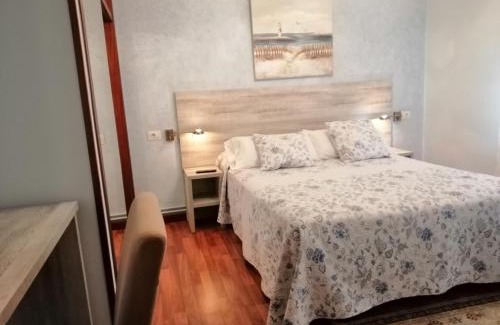 Porto do Barqueiro House | Discover Hospedaje A Goleta: Rated 8.9 with Breakfast & Dining