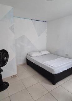 Yumbo House | Hospedaje ASL Home La Estancia