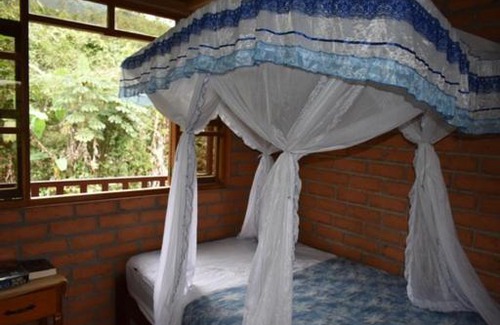 Sierra Villa | Discover Villa Bonita: Family-Friendly Retreat in Caluma