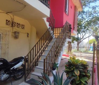 Santa Cruz de Mompox Hotel | Pet-Friendly Hotel Casa Jenifer Spa Mompox - 8/10 Rated Stay