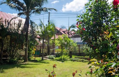Oxapampa House | Budget-Friendly Hospedaje Cattleya with Breakfast Included