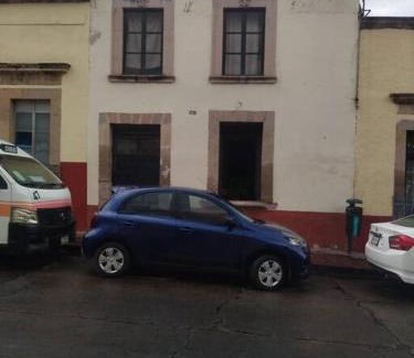 Historic Centre House | Comfortable Stay in Main Room with Two Double Beds