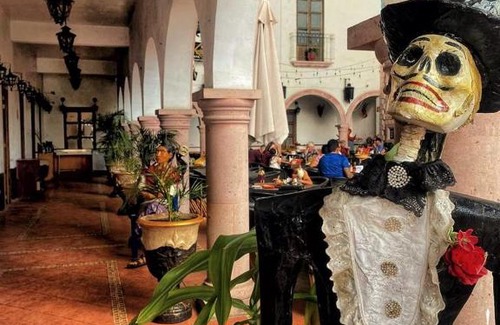 Tonala Bed & Breakfast | Budget-Friendly Stay at Hospedaje El Tastoán with Breakfast