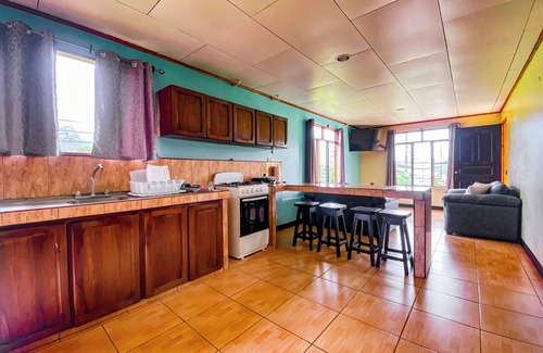 Rio Cuarto de Grecia House | Discover Casa Selva Negra: Relaxing Stay in Río Cuarto