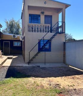 Jesus House | Hospedaje JB