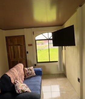 San Vito House | Pet-Friendly Stay at Hospedaje Kukul San Vito Awaits
