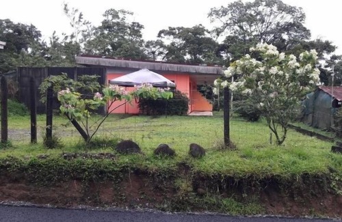 Rio Cuarto de Grecia Apartment | Comfortable Hospedaje La Amistad with Spa and Breakfast