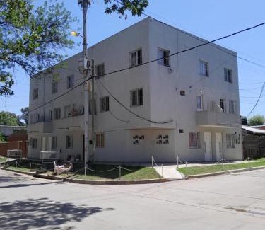 La Union Apartment | Convenient Stay at Hospedaje LH: 15 Min to Ezeiza Airport