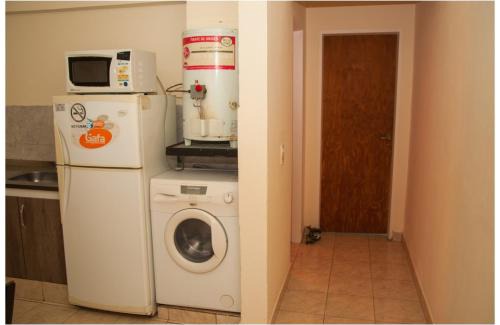 Comodoro Rivadavia Apartment | Discover Family-Friendly Comfort at Hospedaje los Macaes