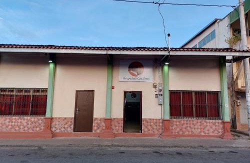 San Juan Bautista House | Welcoming Hospedaje Los Lirios Chitré: Pet Friendly & Family Ready
