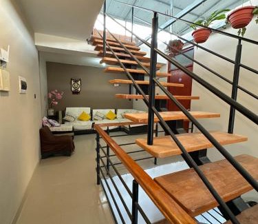 Moyobamba House | Budget-Friendly Hospedaje Miraflores: Pet & Child Friendly