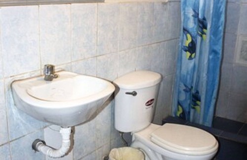 Cusco House | Budget-Friendly Hospedaje Moncada with Spa & Breakfast